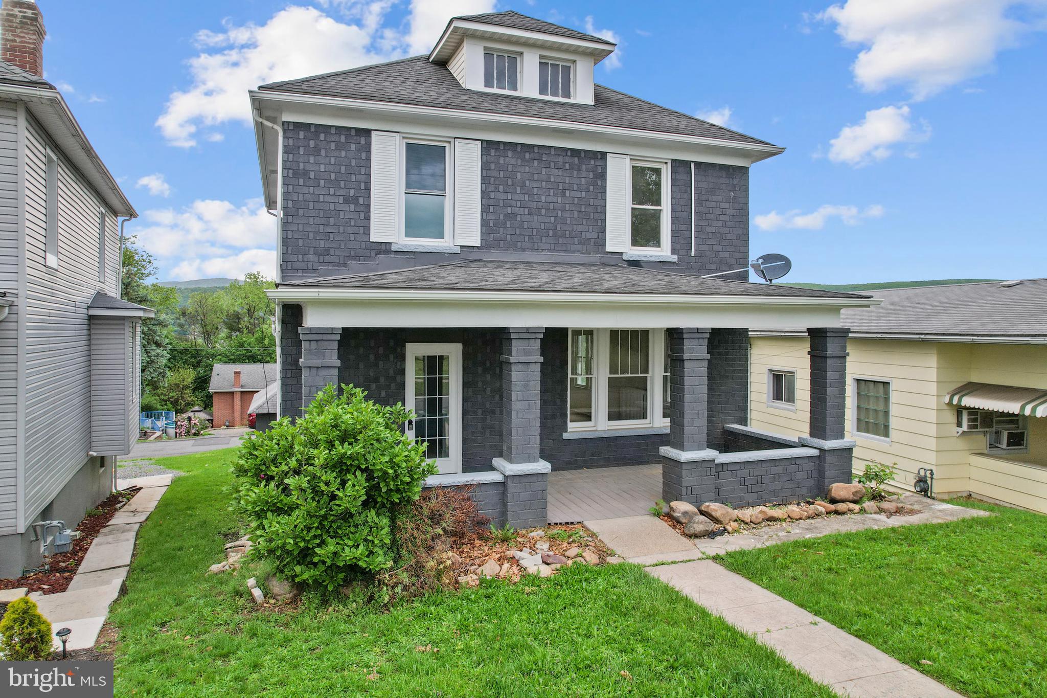 SOUTH END - Residential