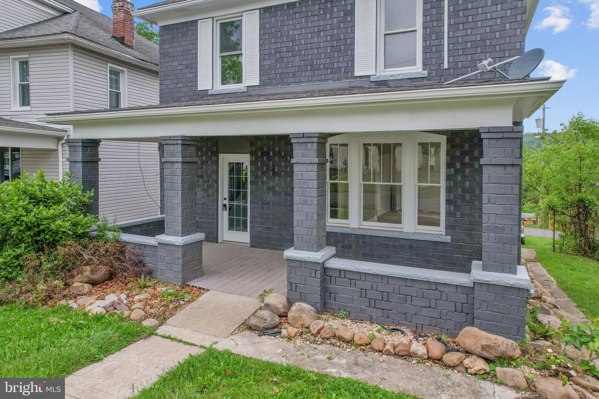 SOUTH END - Residential