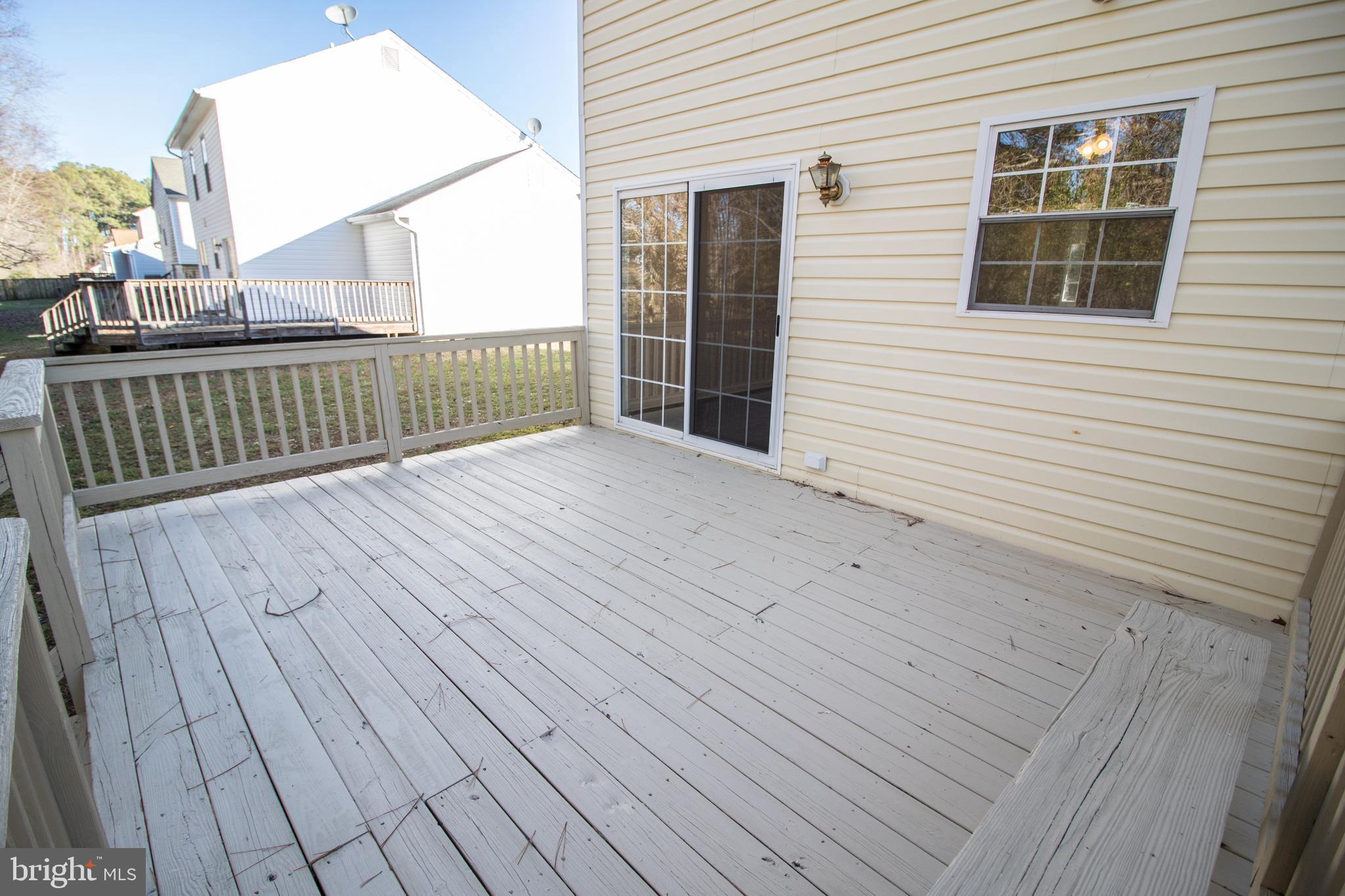 EMERALD HILLS ESTATES - Residential Lease