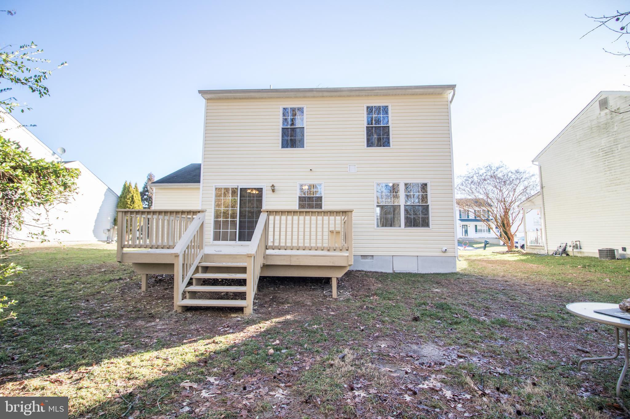 EMERALD HILLS ESTATES - Residential Lease