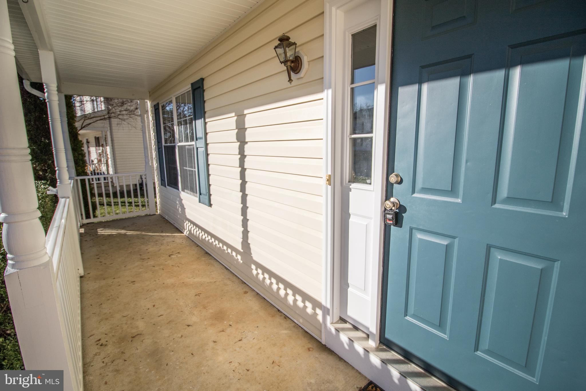 EMERALD HILLS ESTATES - Residential Lease