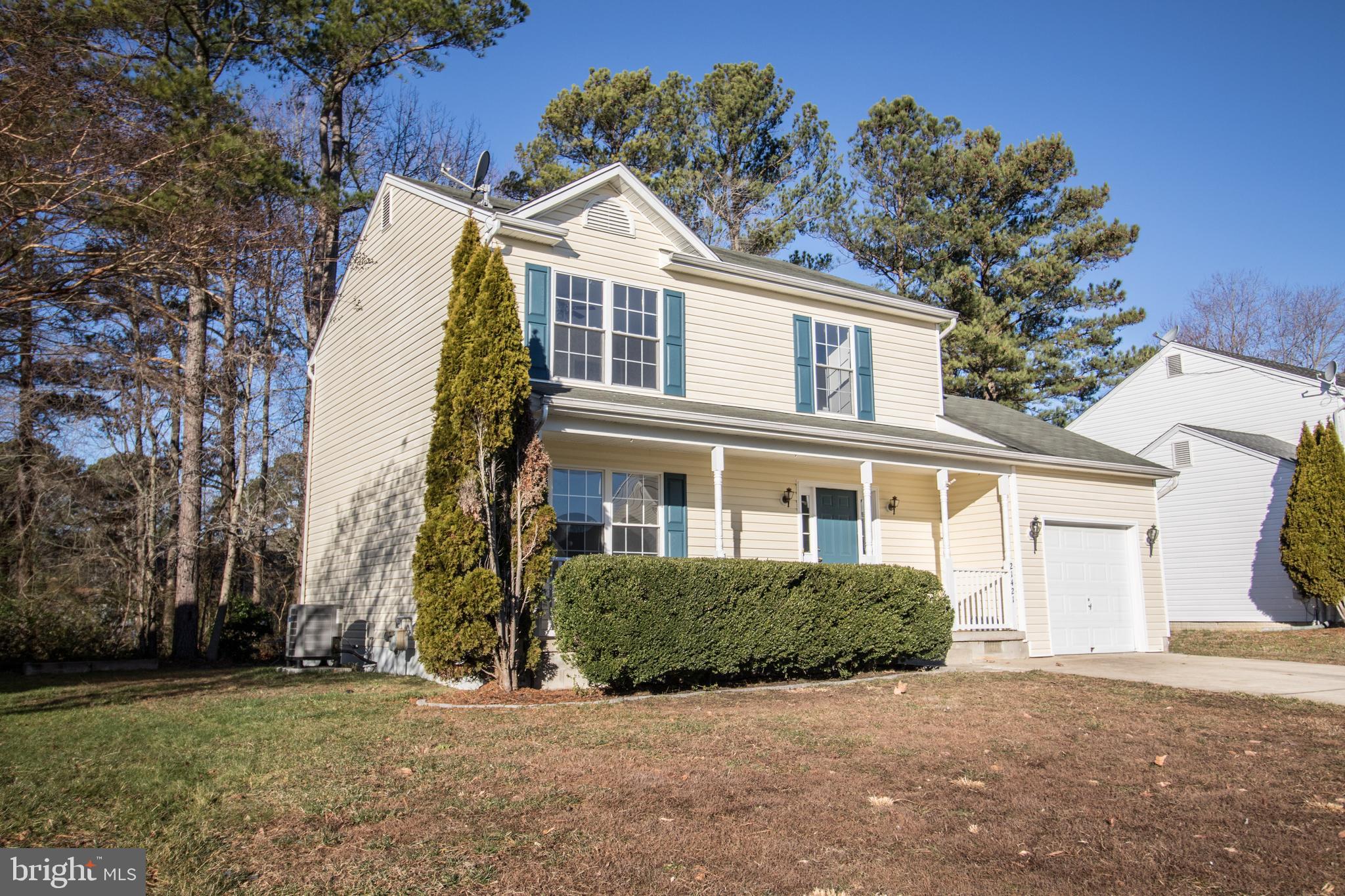 EMERALD HILLS ESTATES - Residential Lease