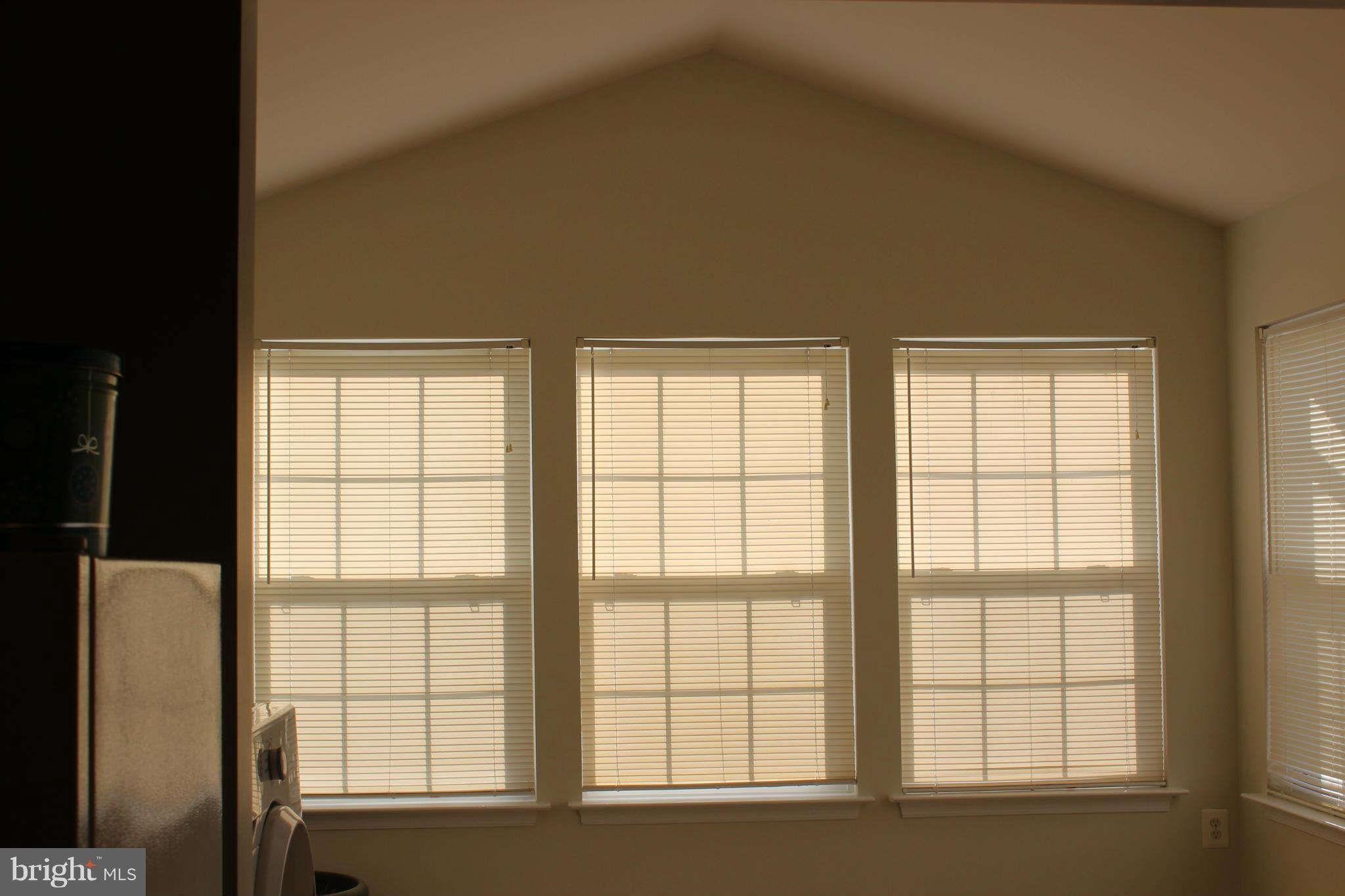 ENGLAND RUN NORTH - Residential Lease