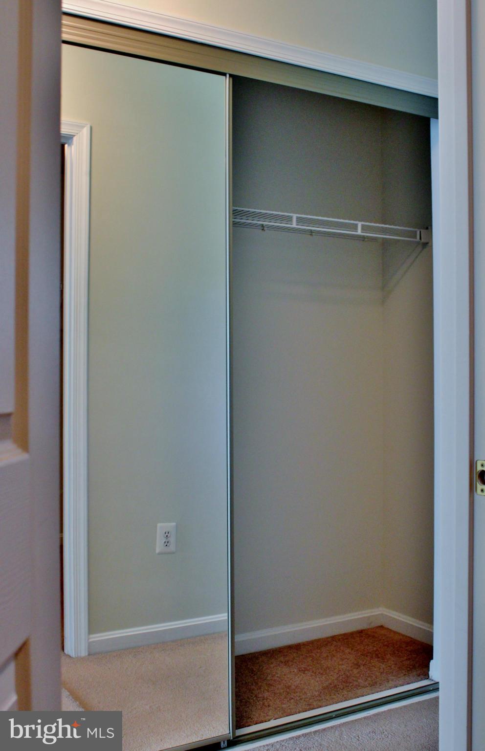 ENGLAND RUN NORTH - Residential Lease