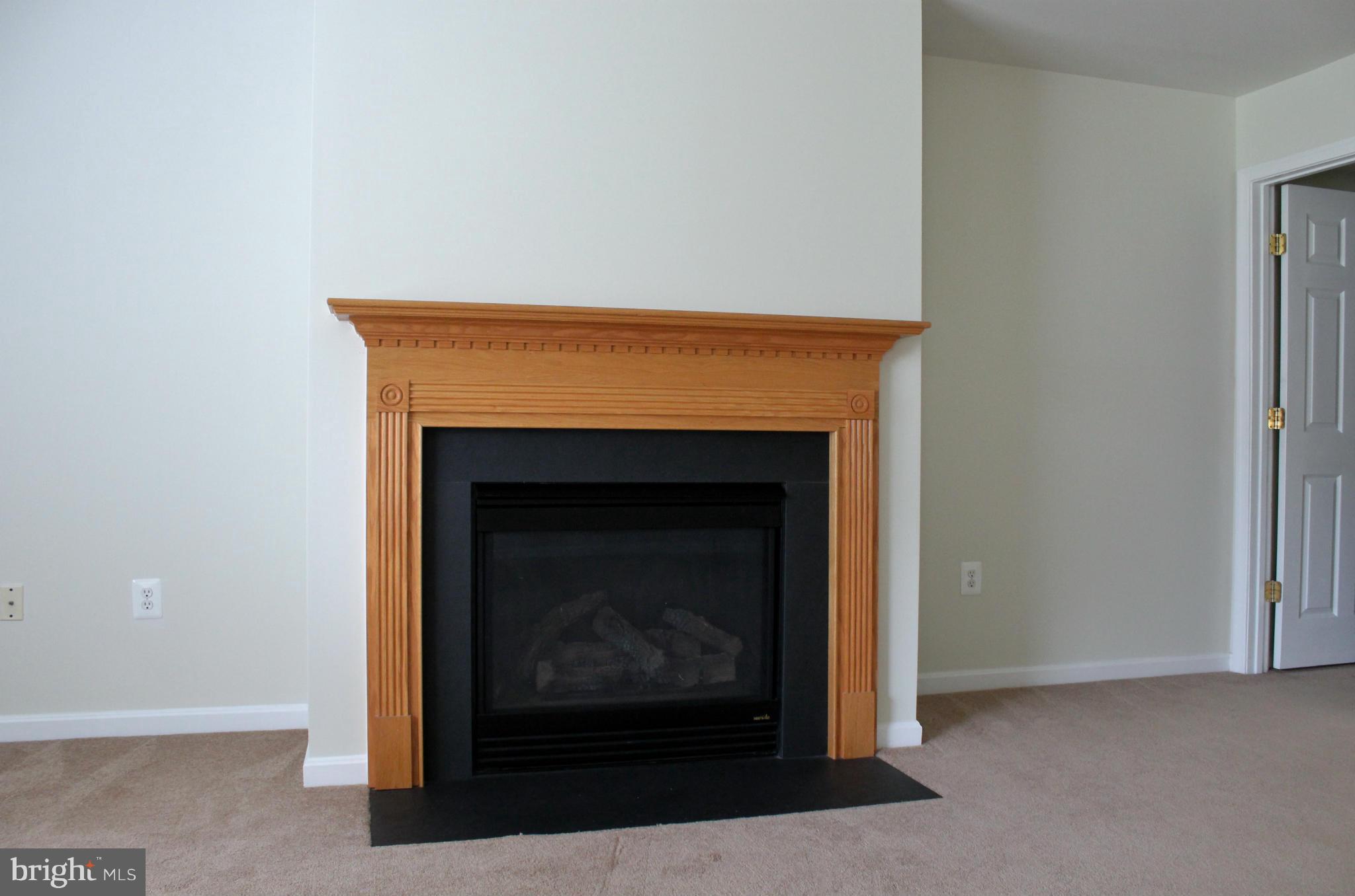 ENGLAND RUN NORTH - Residential Lease