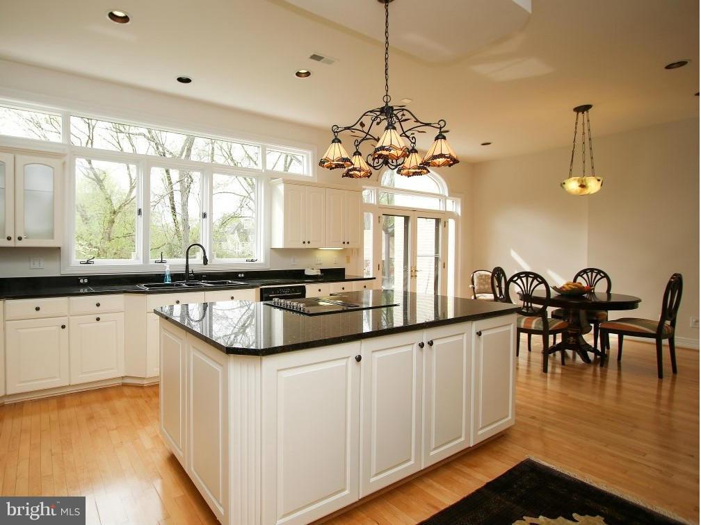 POTOMAC RANCH - Residential