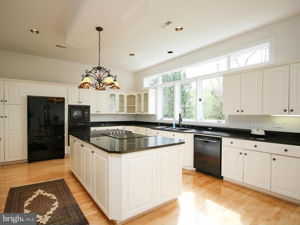 POTOMAC RANCH - Residential