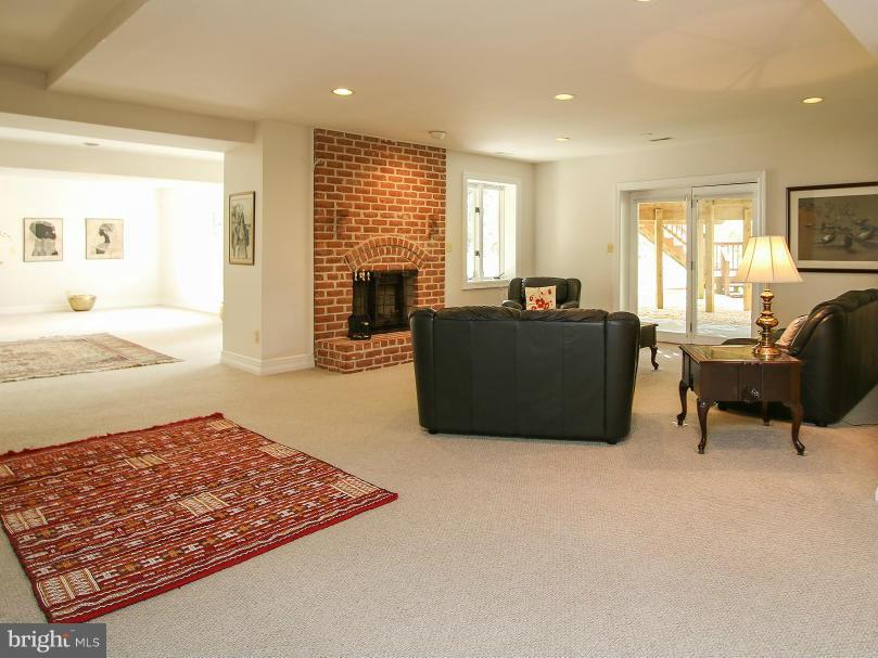 POTOMAC RANCH - Residential