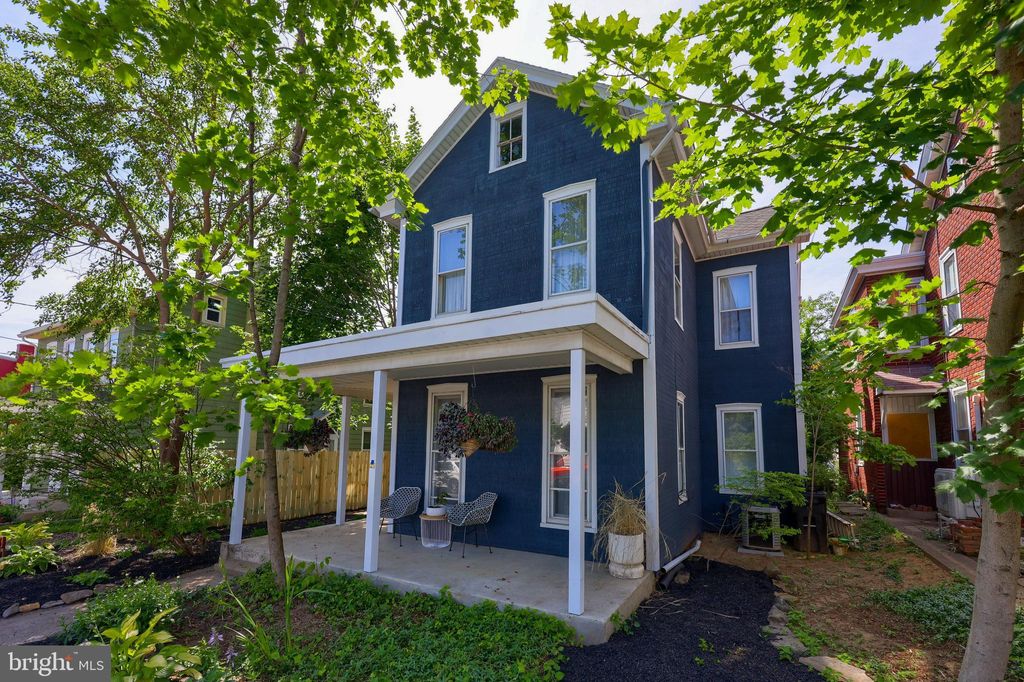 Photo of 226 Duke Street, Ephrata, PA 17522 (MLS # PALA2055720)