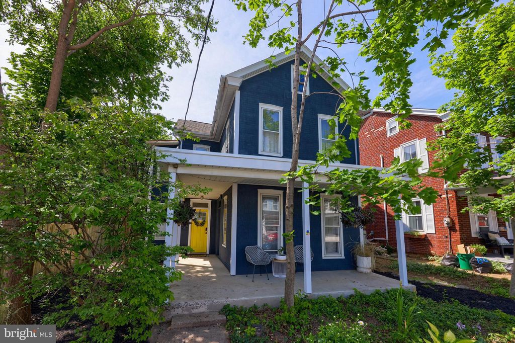 Photo of 226 Duke Street, Ephrata, PA 17522 (MLS # PALA2055720)