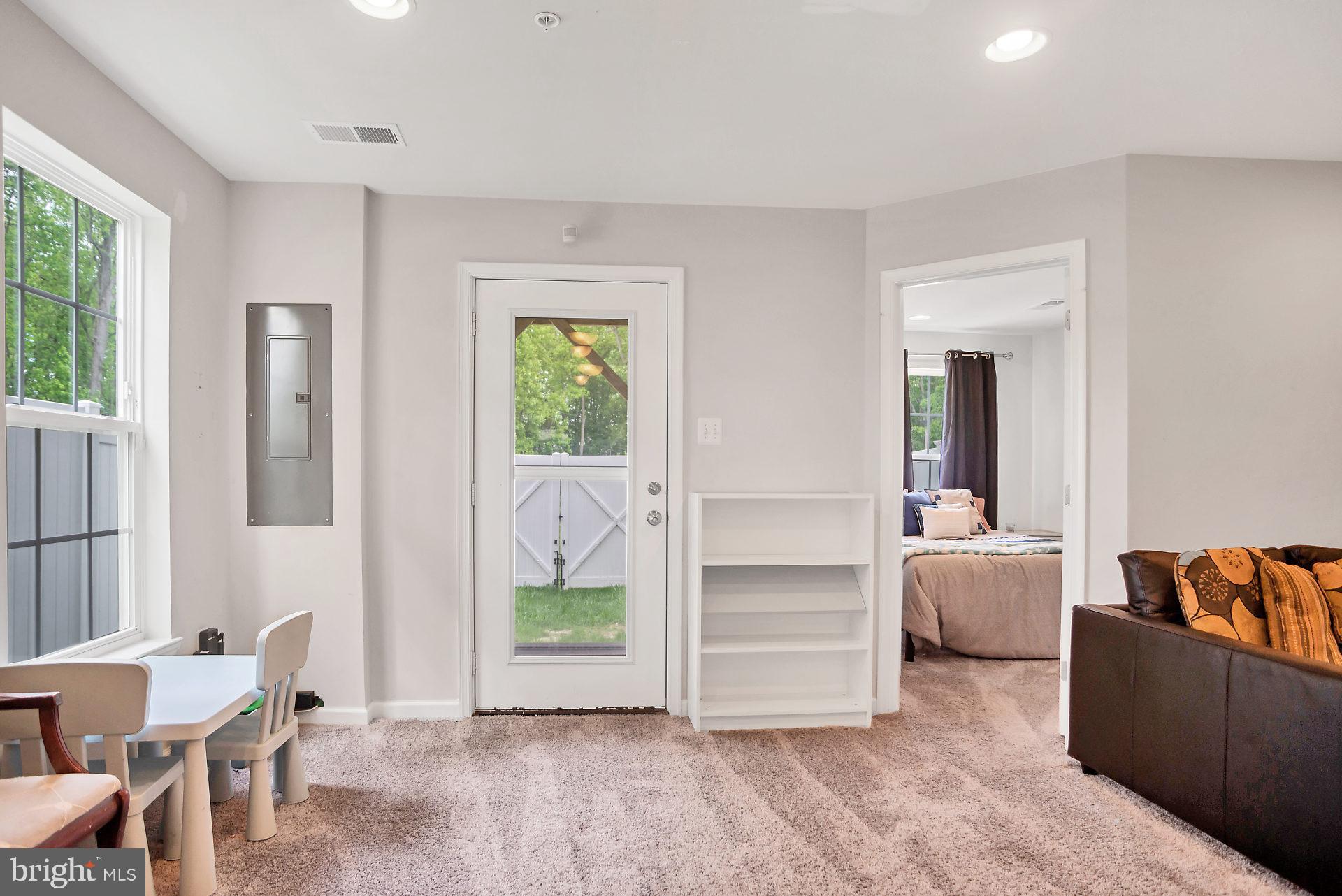 SMITH HOME FARM - Residential Lease