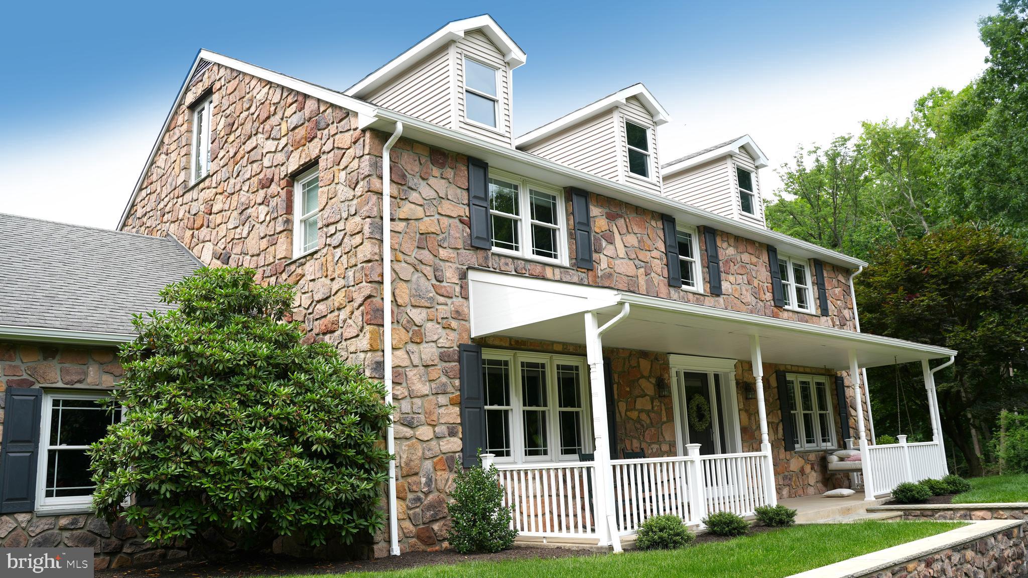 MEETINGHOUSE VIL - Residential