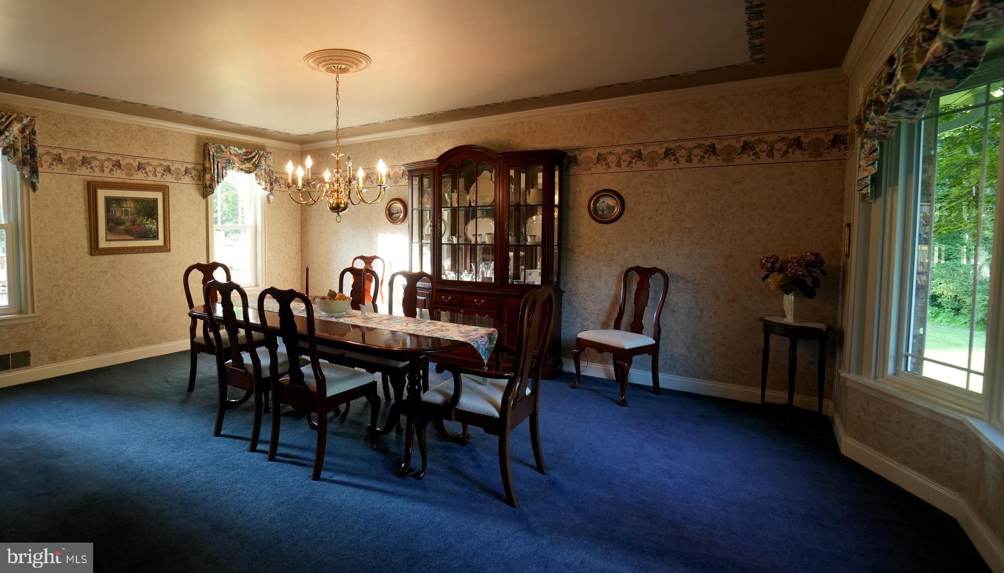 MEETINGHOUSE VIL - Residential