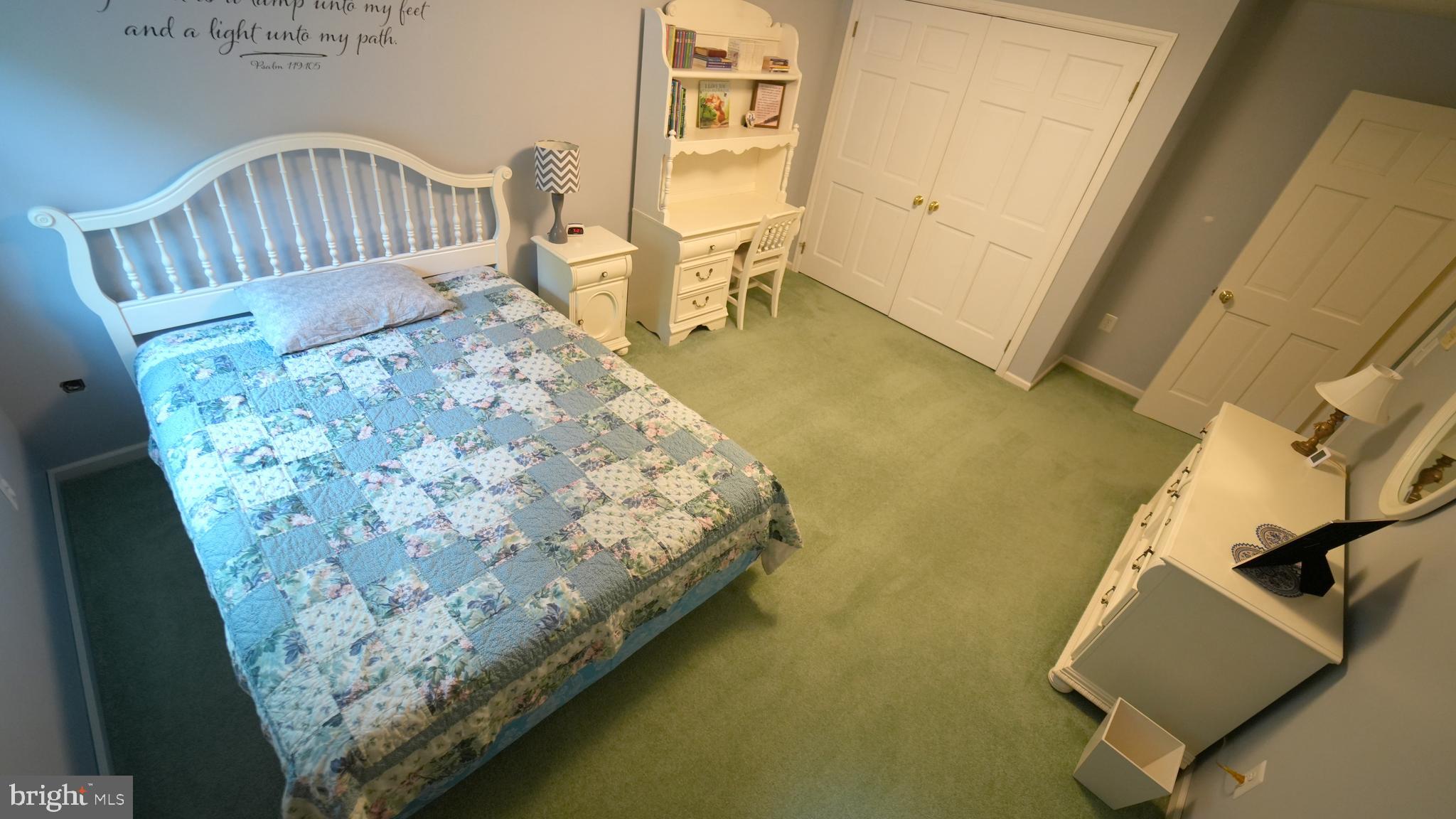 MEETINGHOUSE VIL - Residential