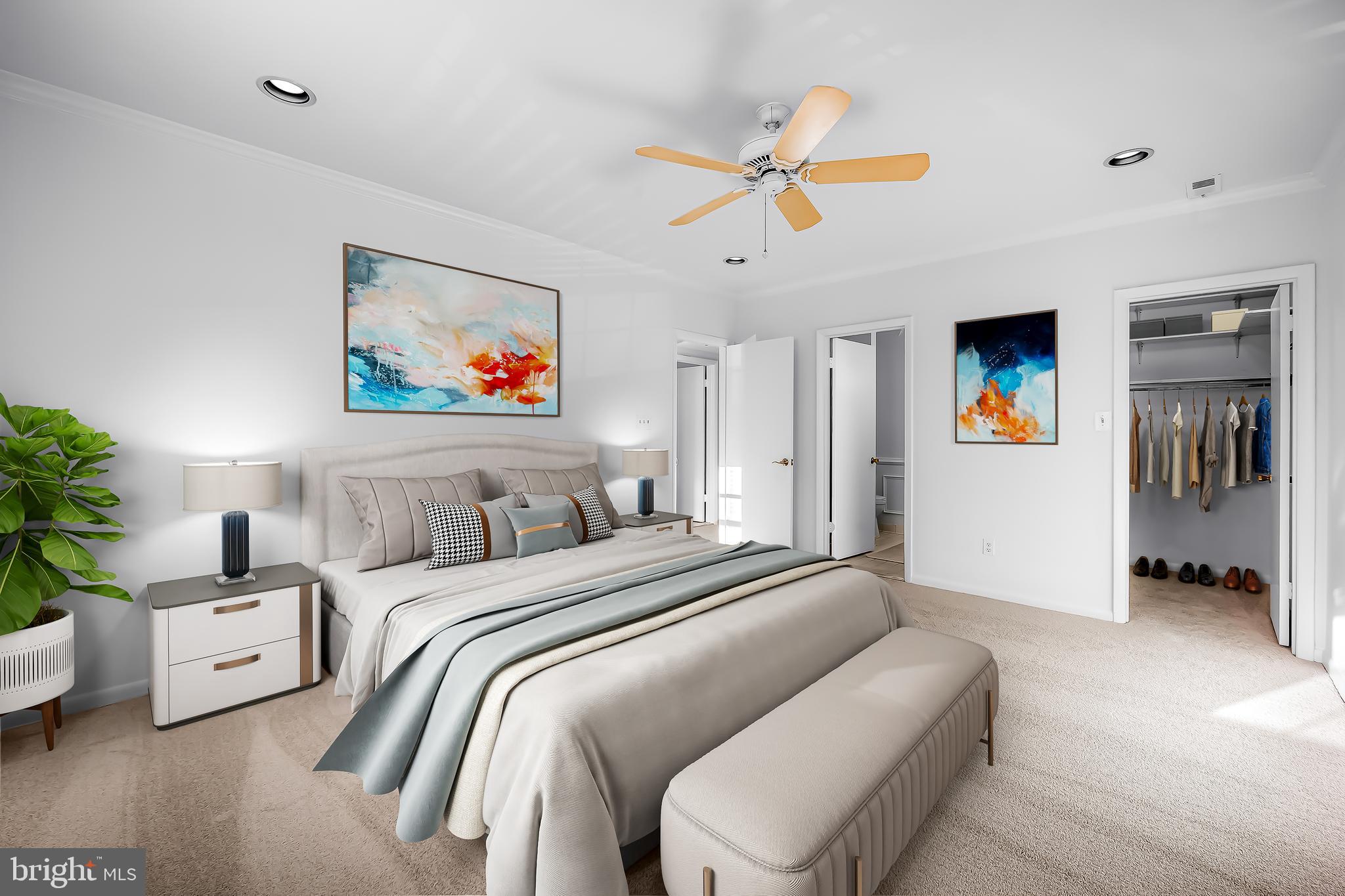 HOLLY HALL - Residential