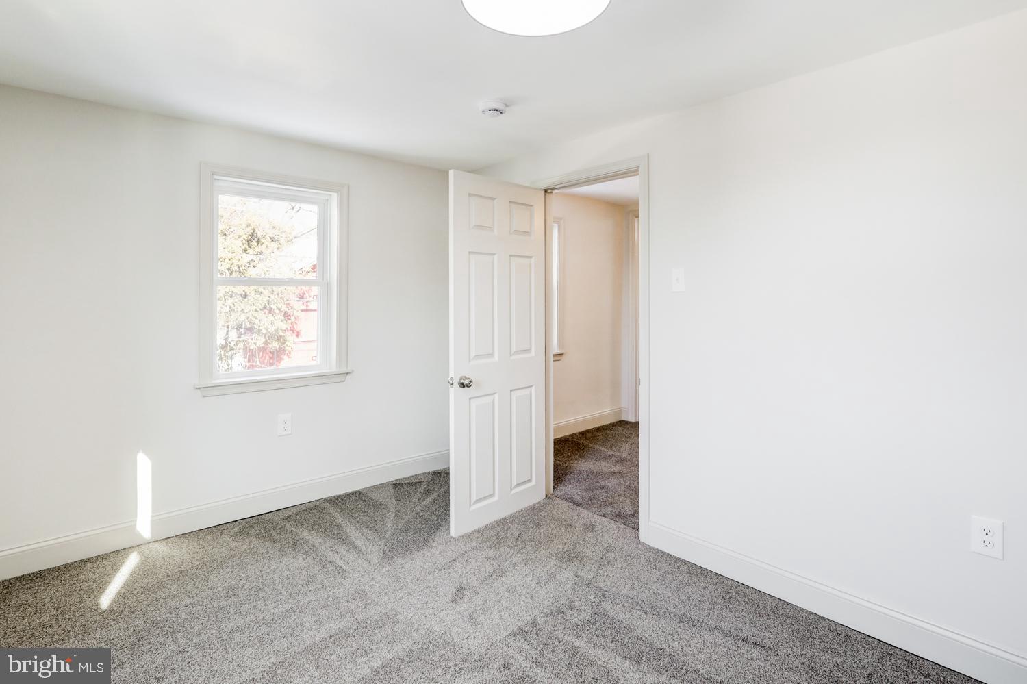 HYDE PARK - Residential