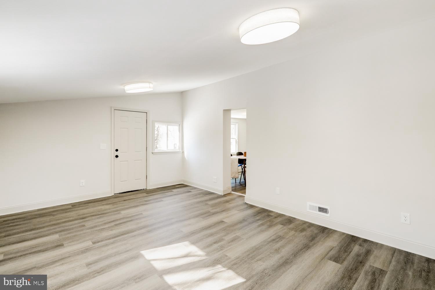 HYDE PARK - Residential