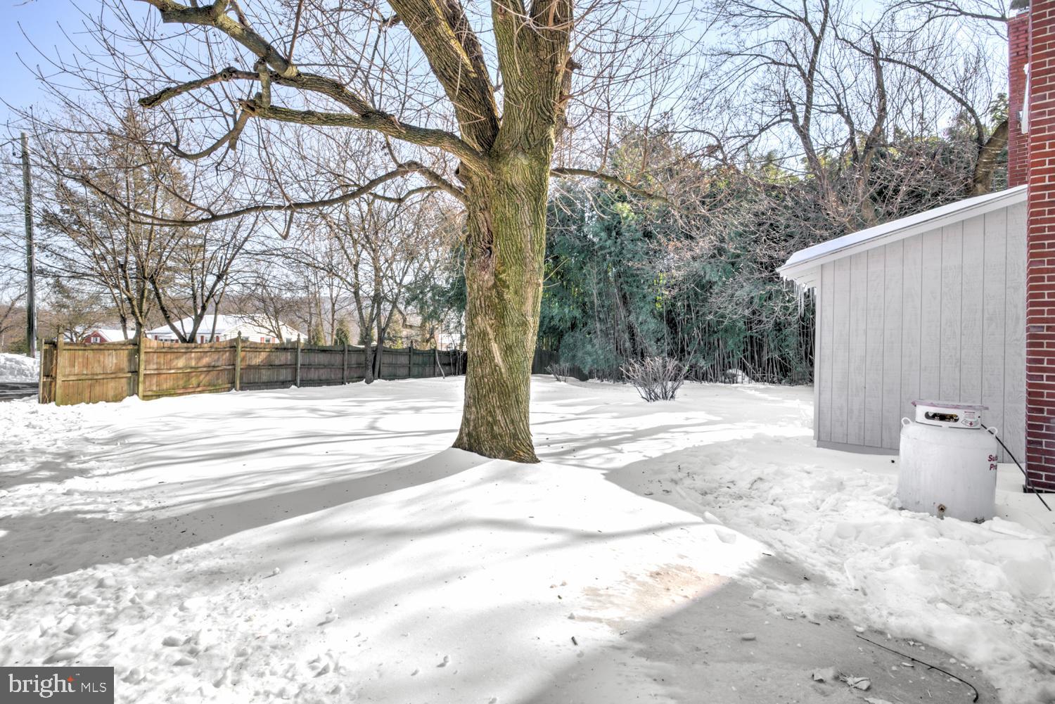 HYDE PARK - Residential