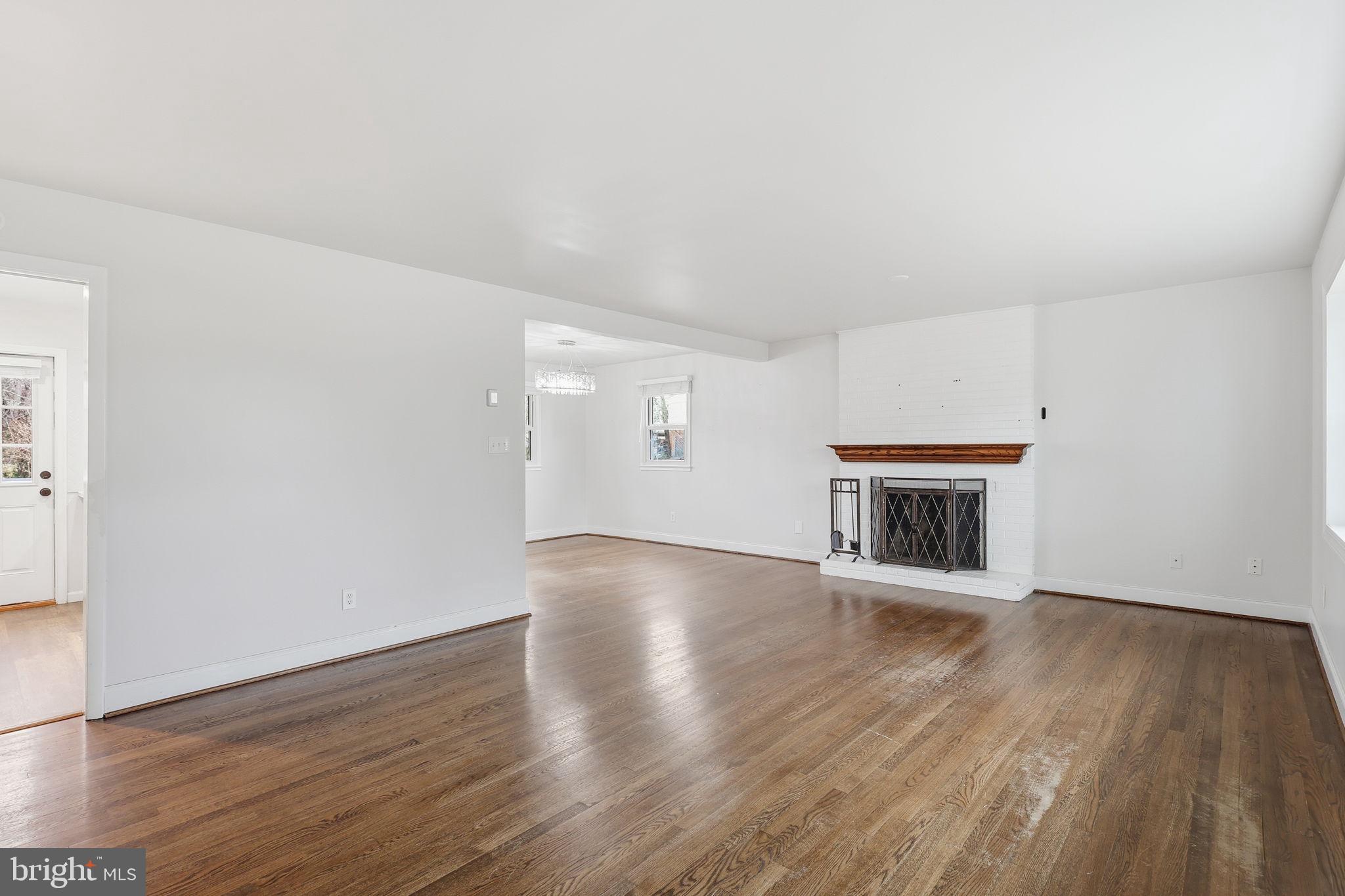 WEST LEWINSVILLE HEIGHTS - Residential Lease