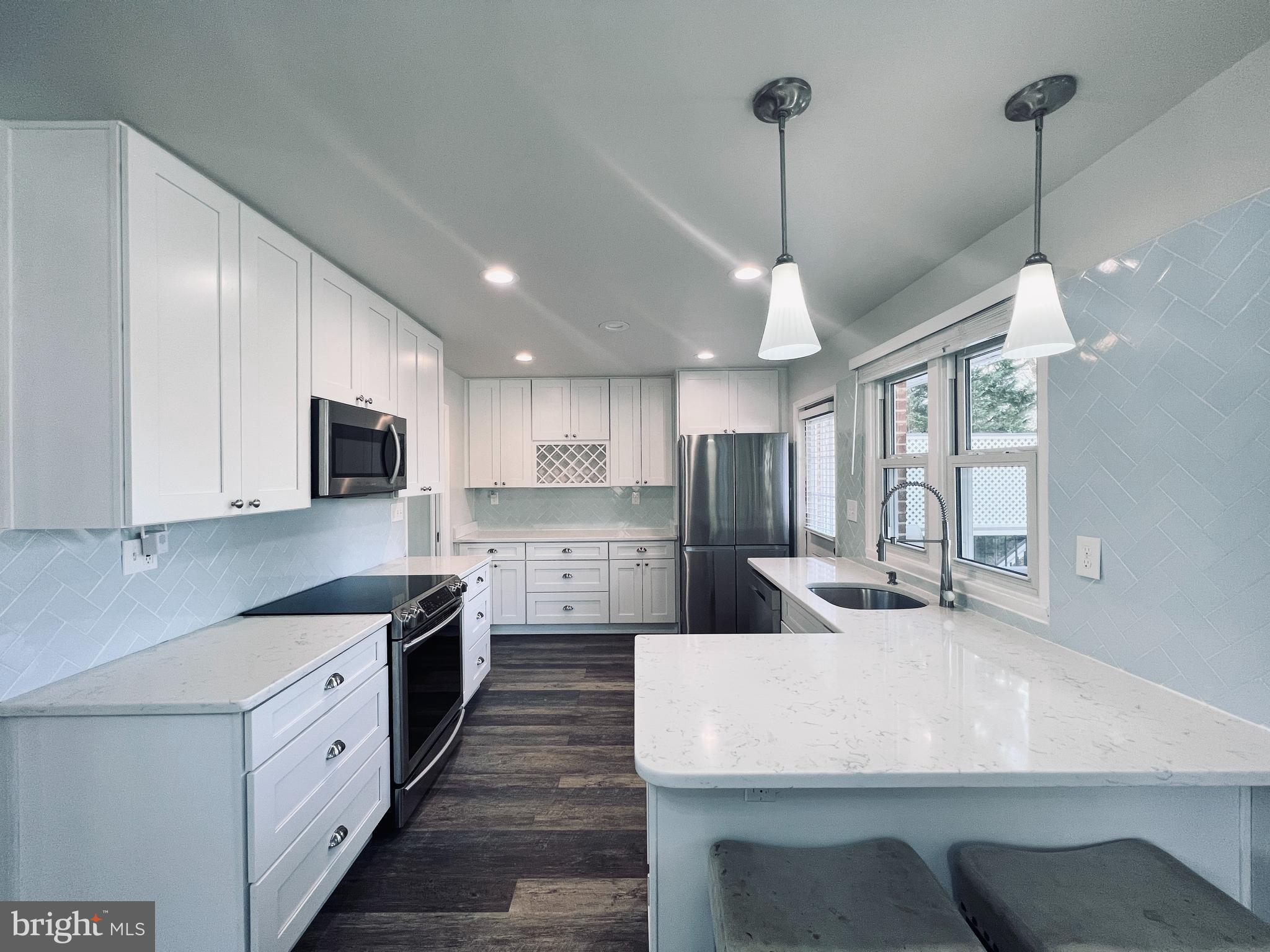 WEST LEWINSVILLE HEIGHTS - Residential Lease