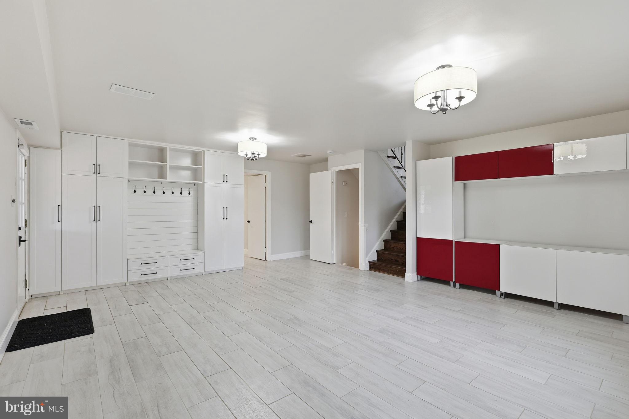 WEST LEWINSVILLE HEIGHTS - Residential Lease