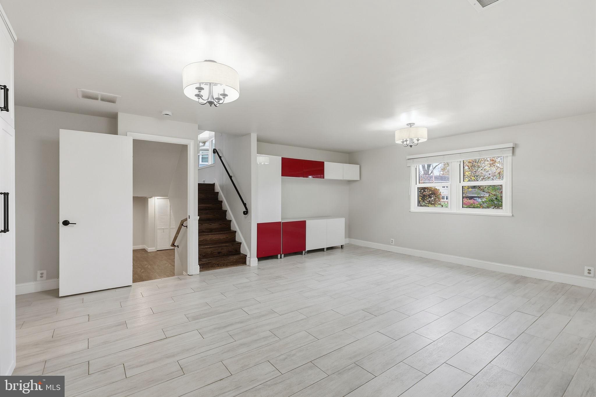 WEST LEWINSVILLE HEIGHTS - Residential Lease