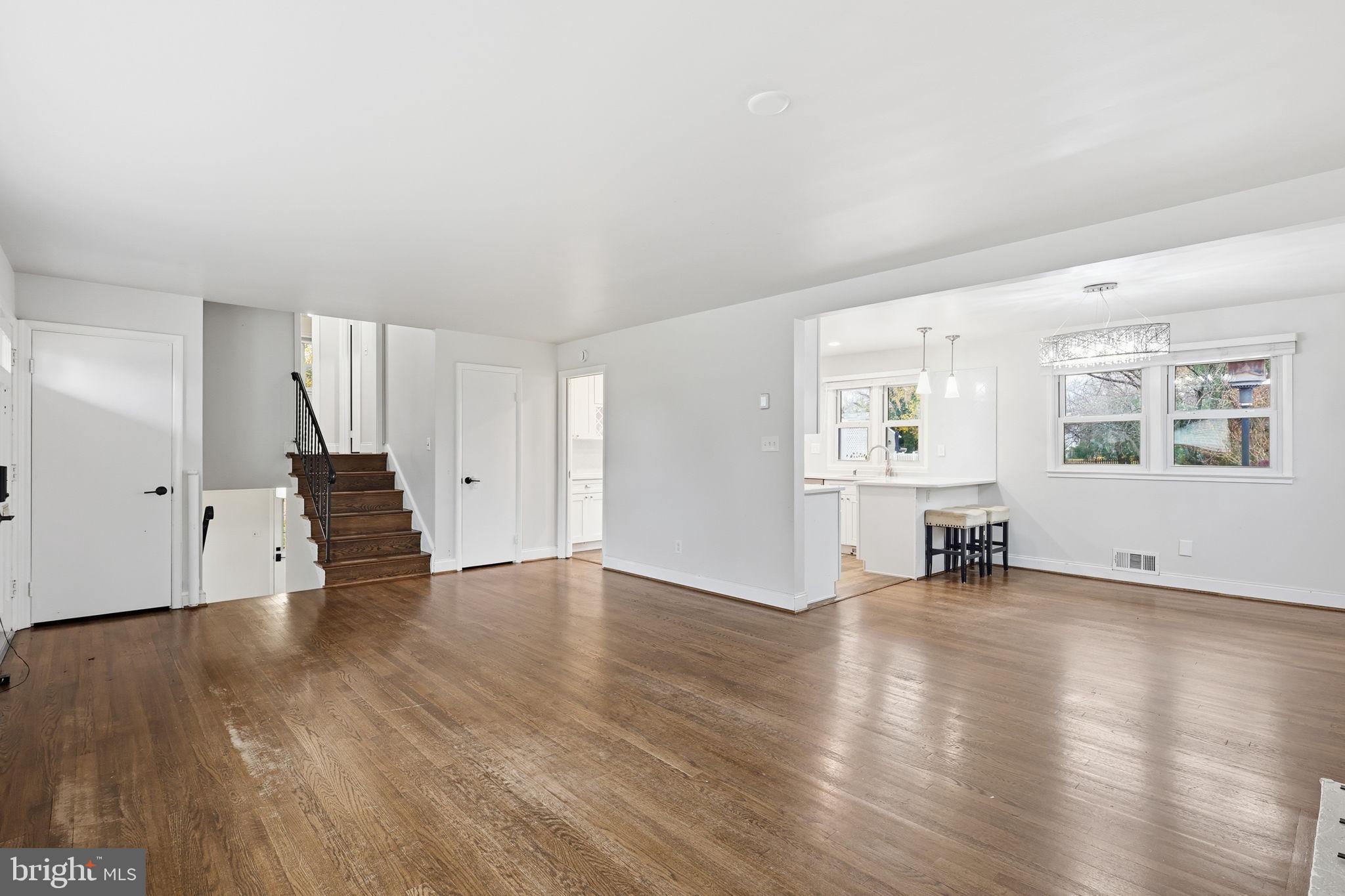 WEST LEWINSVILLE HEIGHTS - Residential Lease