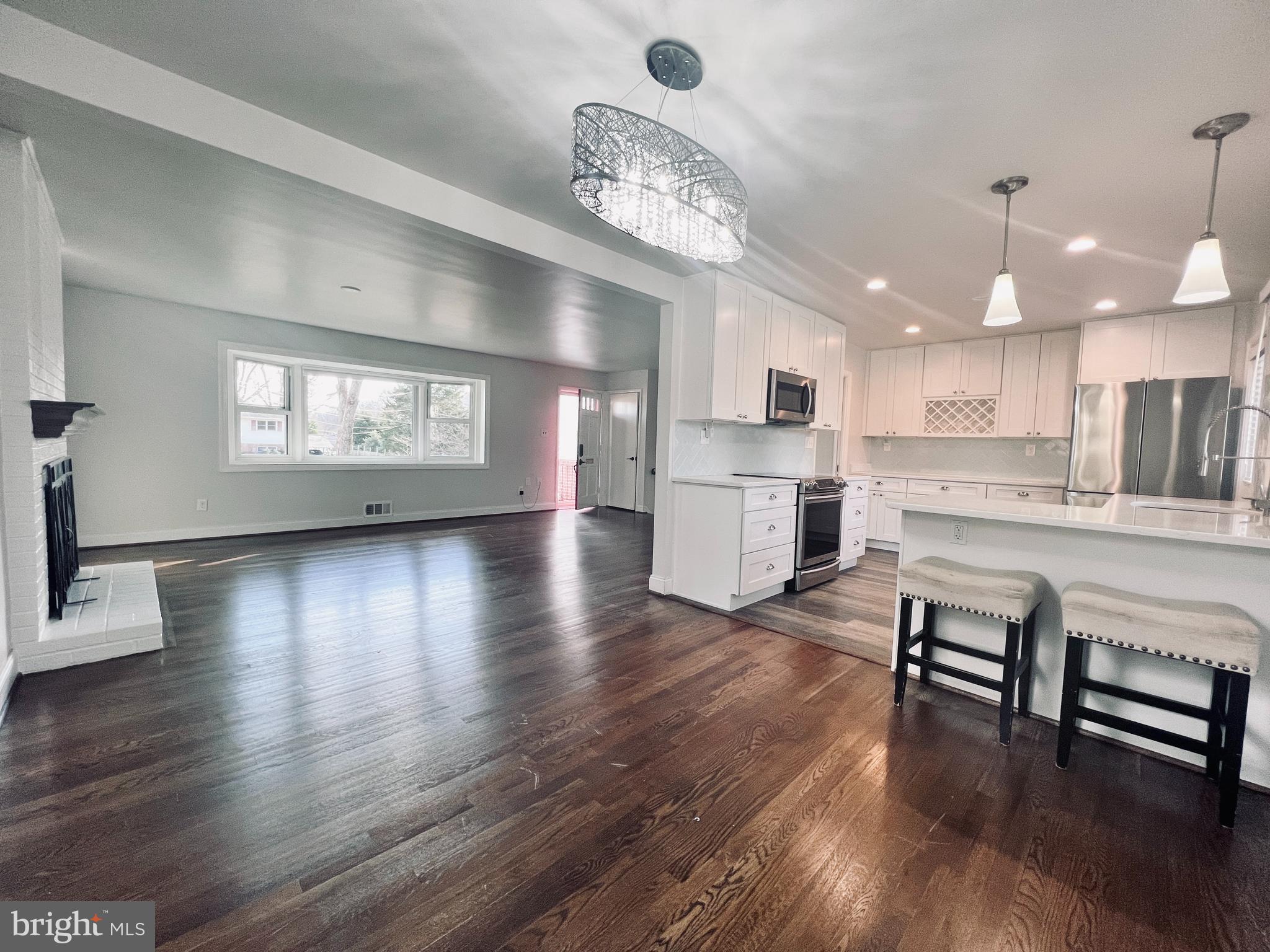 WEST LEWINSVILLE HEIGHTS - Residential Lease