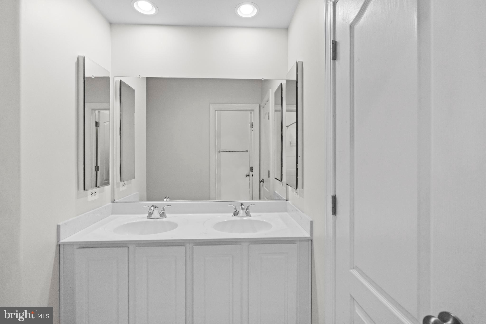 BEECH TREE SOUTH VILLAGE - Residential Lease