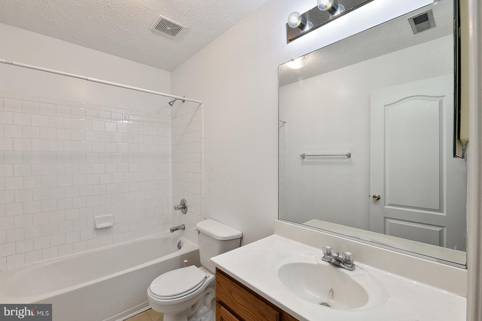 COVINGTON - Residential Lease