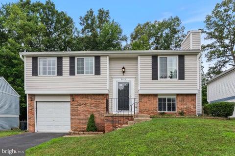 Homes For Rent - 8454 Rippled Creek Court<br/> Fairfax County, SPRINGFIELD, VA 22153