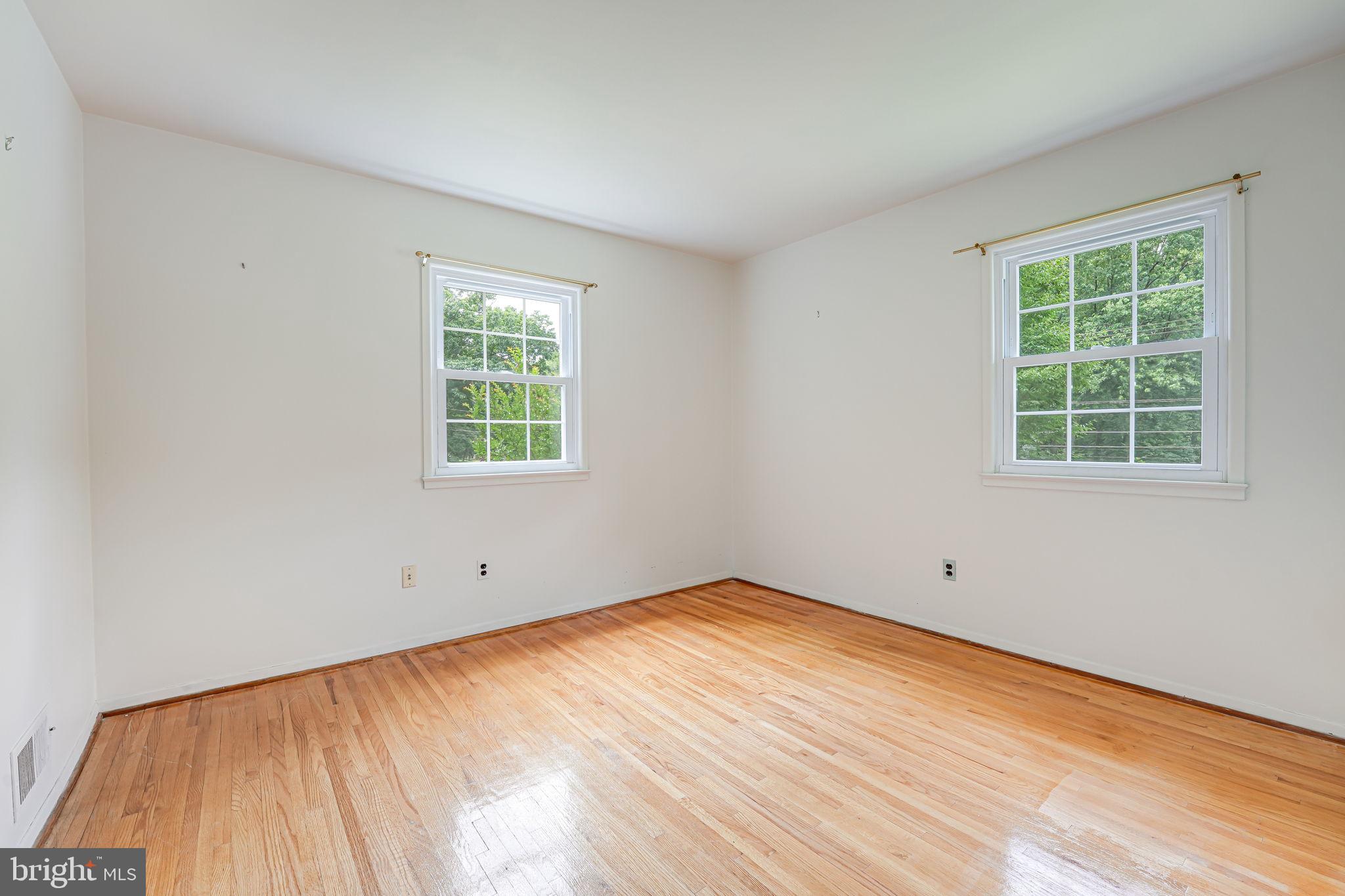 SPRINGBROOK FOREST - Residential