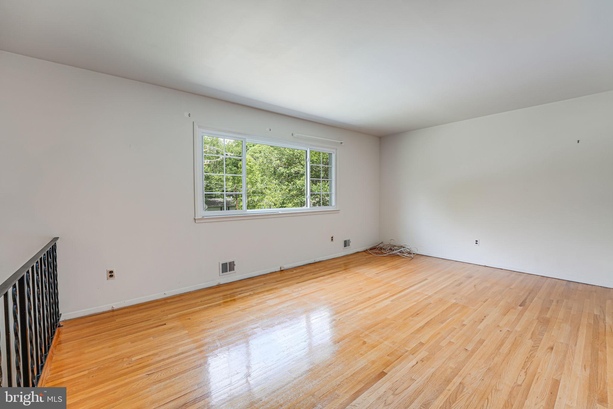 SPRINGBROOK FOREST - Residential