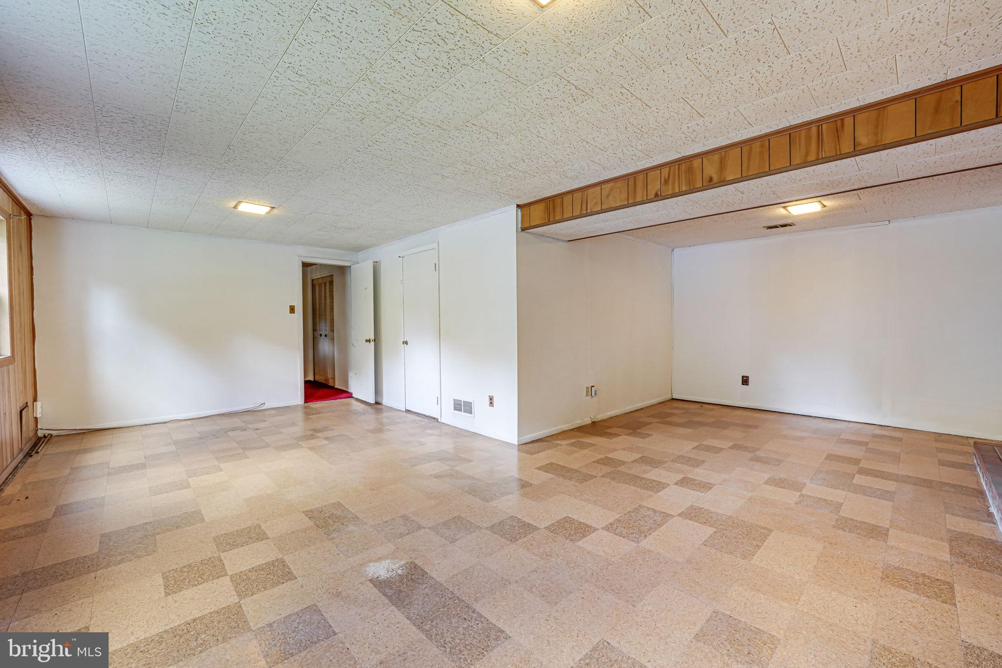 SPRINGBROOK FOREST - Residential