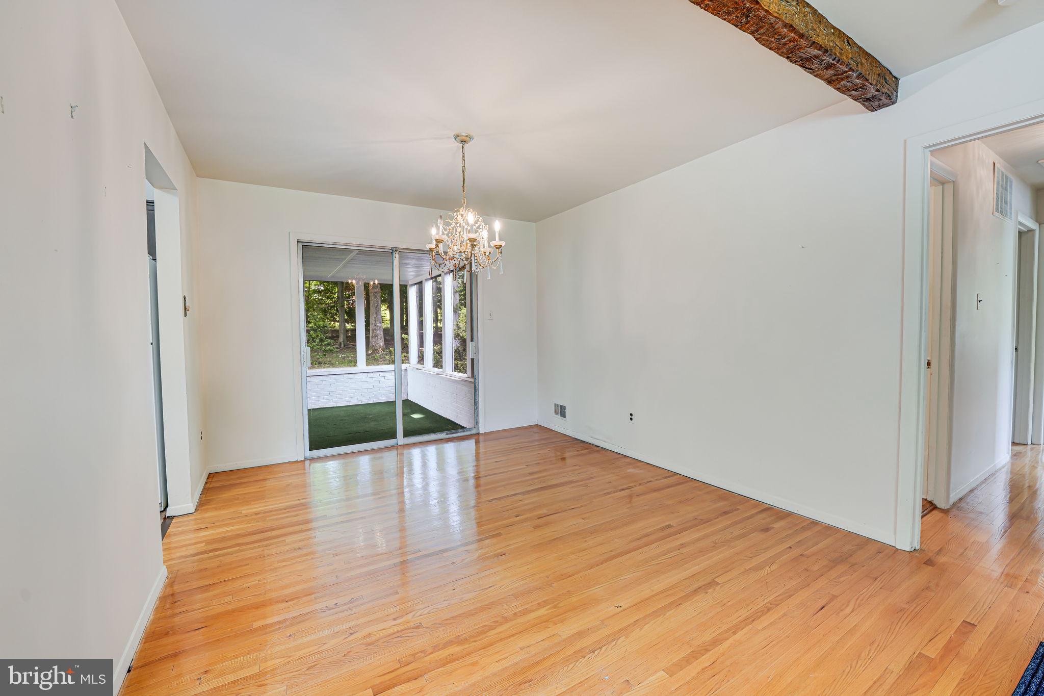 SPRINGBROOK FOREST - Residential