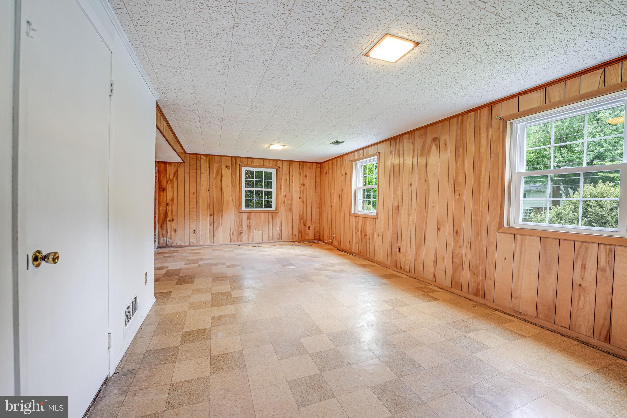 SPRINGBROOK FOREST - Residential