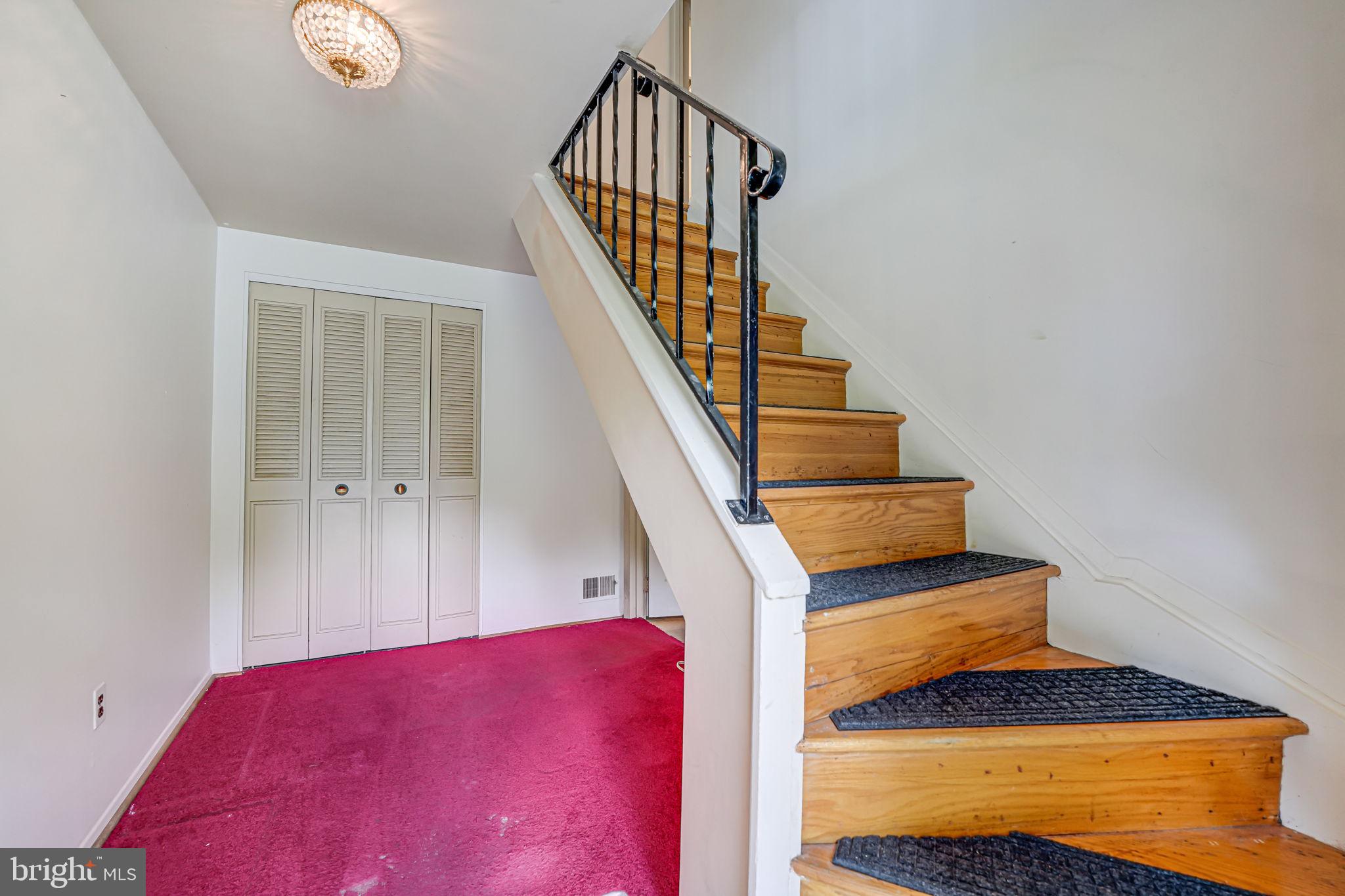 SPRINGBROOK FOREST - Residential