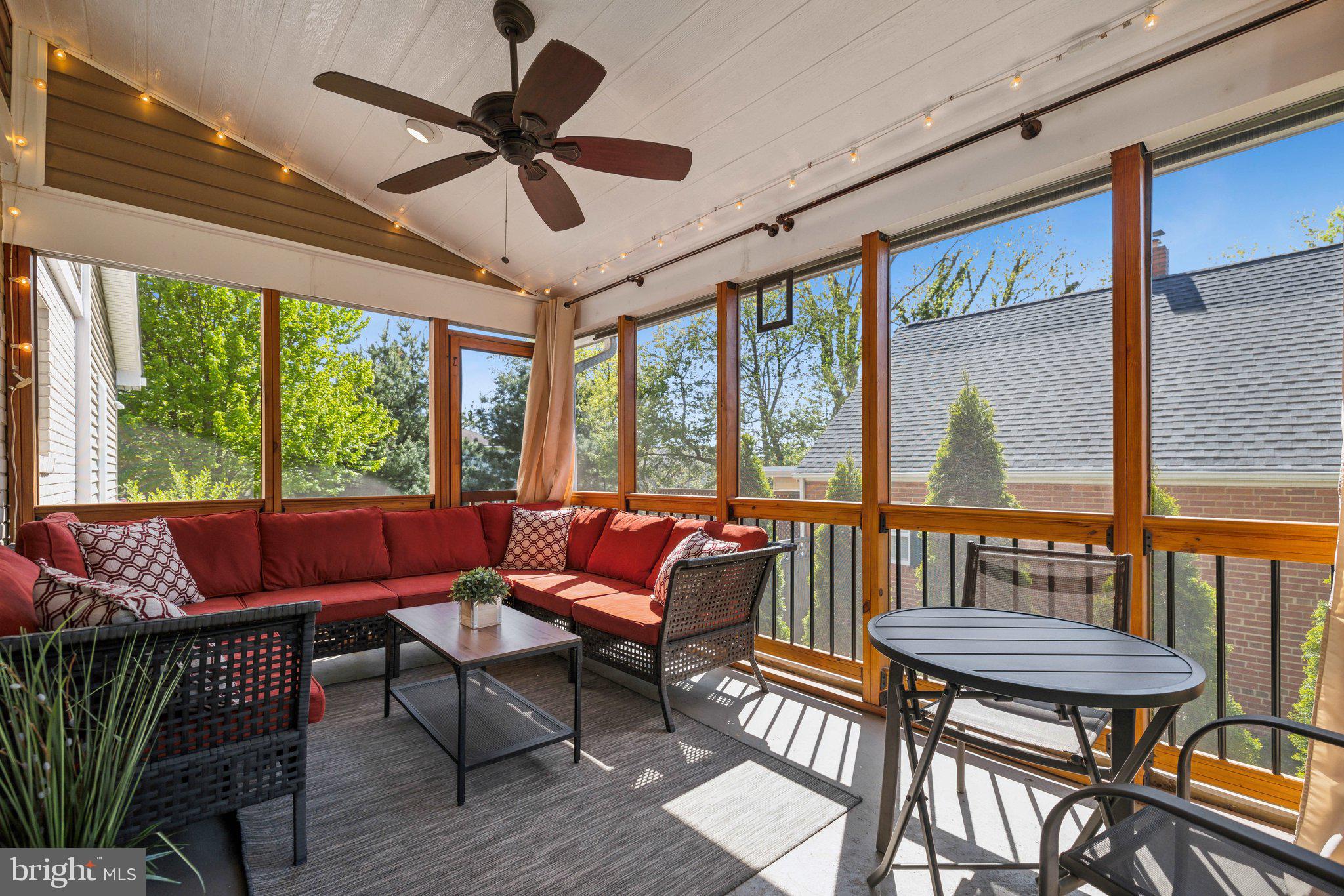 TYLER PARK - Residential