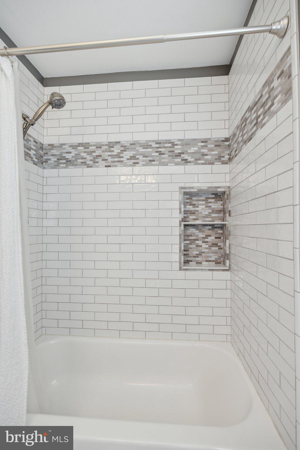 TYLER PARK - Residential