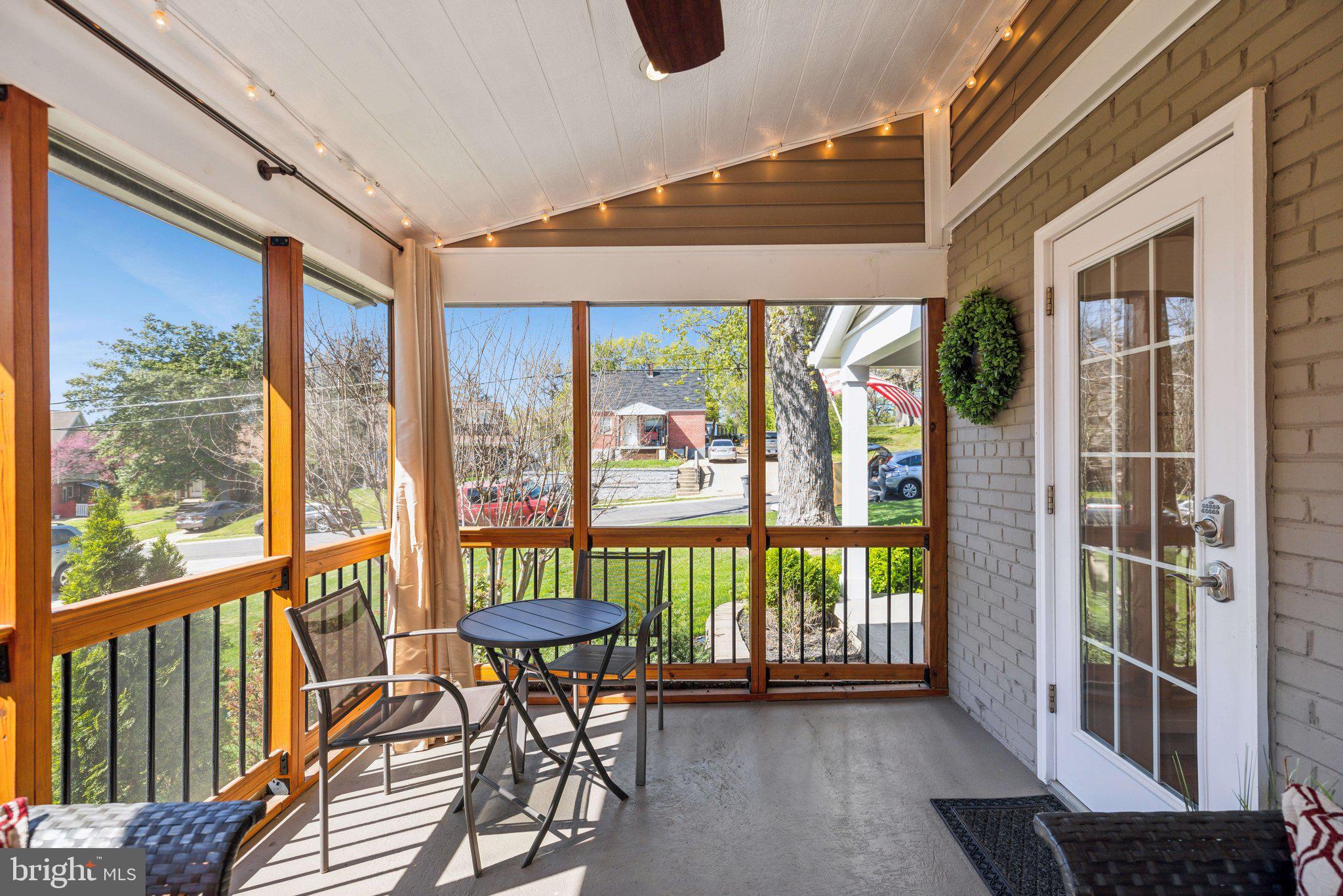 TYLER PARK - Residential