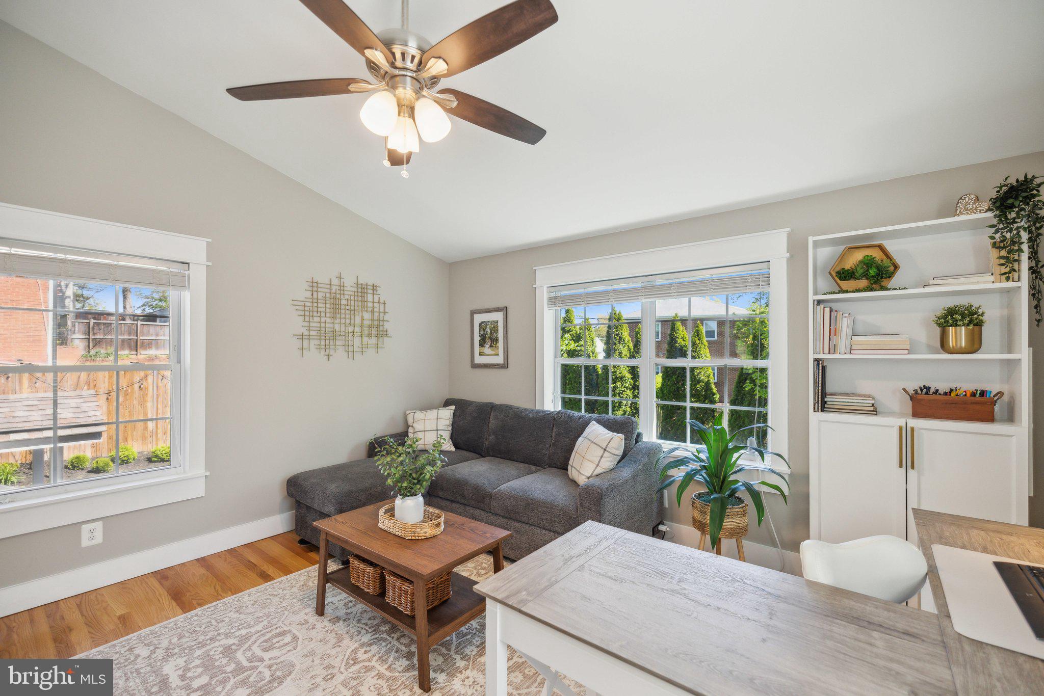 TYLER PARK - Residential