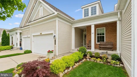 128 Long Point Drive, Fredericksburg, VA MLS: VAST2038564