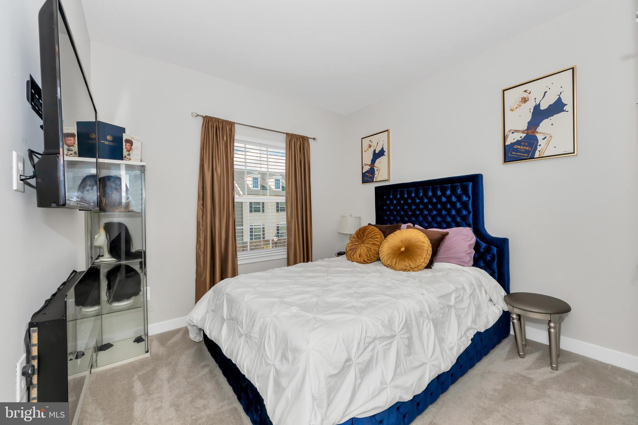 BELLE AIR TOWNHOMES - Residential Lease