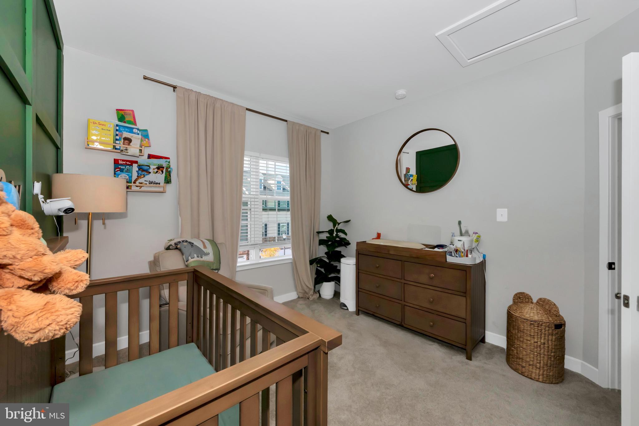 BELLE AIR TOWNHOMES - Residential Lease