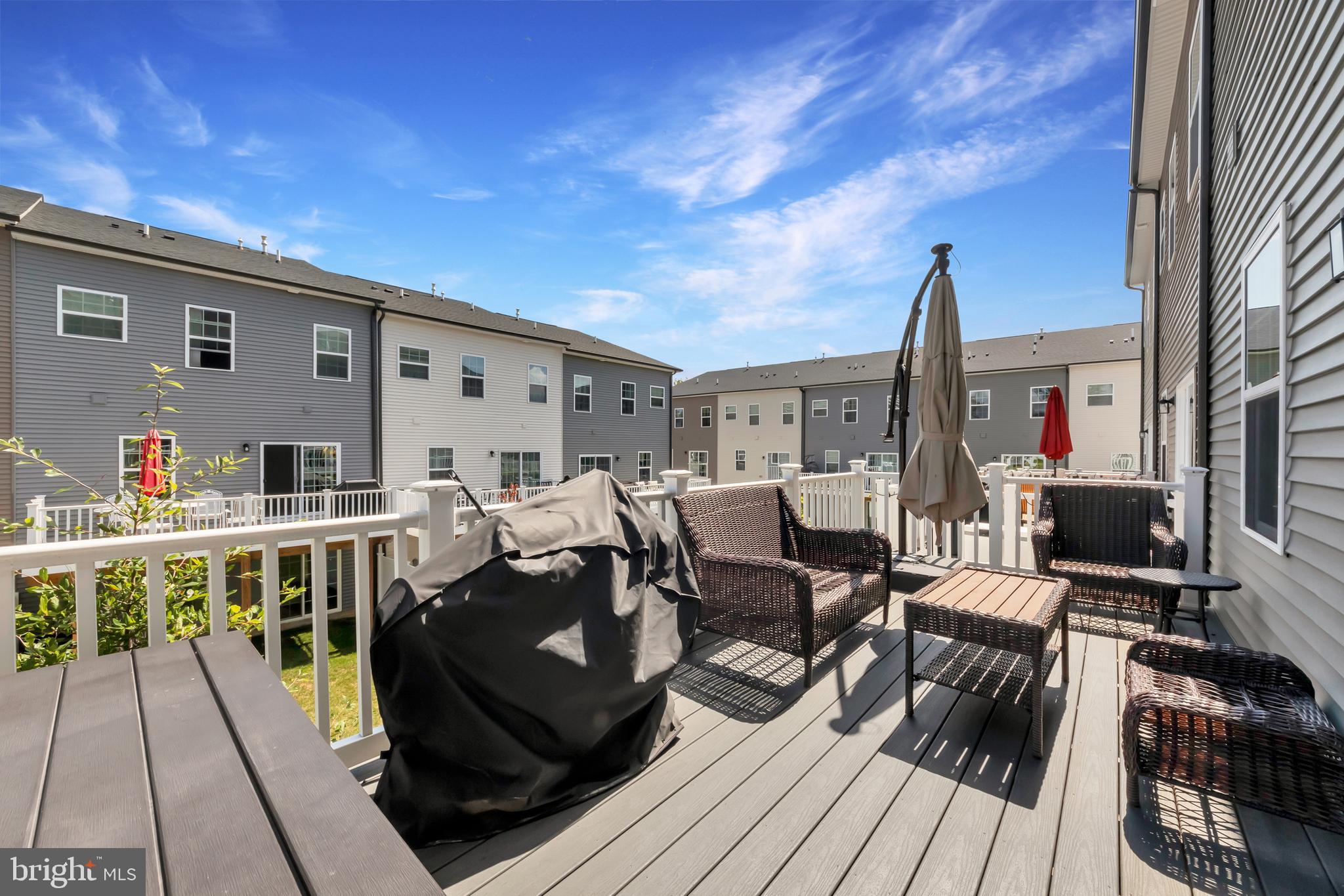 BELLE AIR TOWNHOMES - Residential Lease