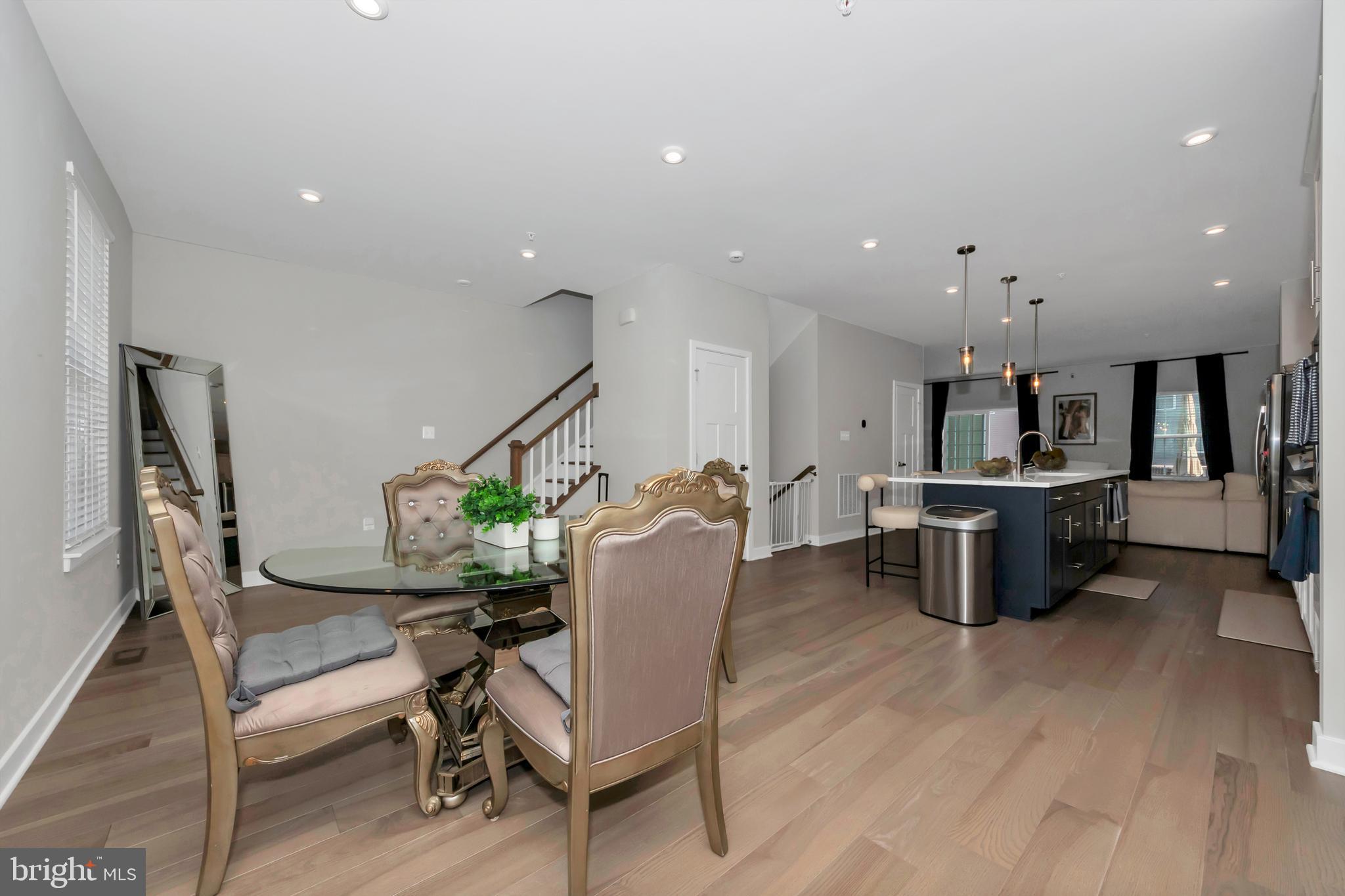 BELLE AIR TOWNHOMES - Residential Lease