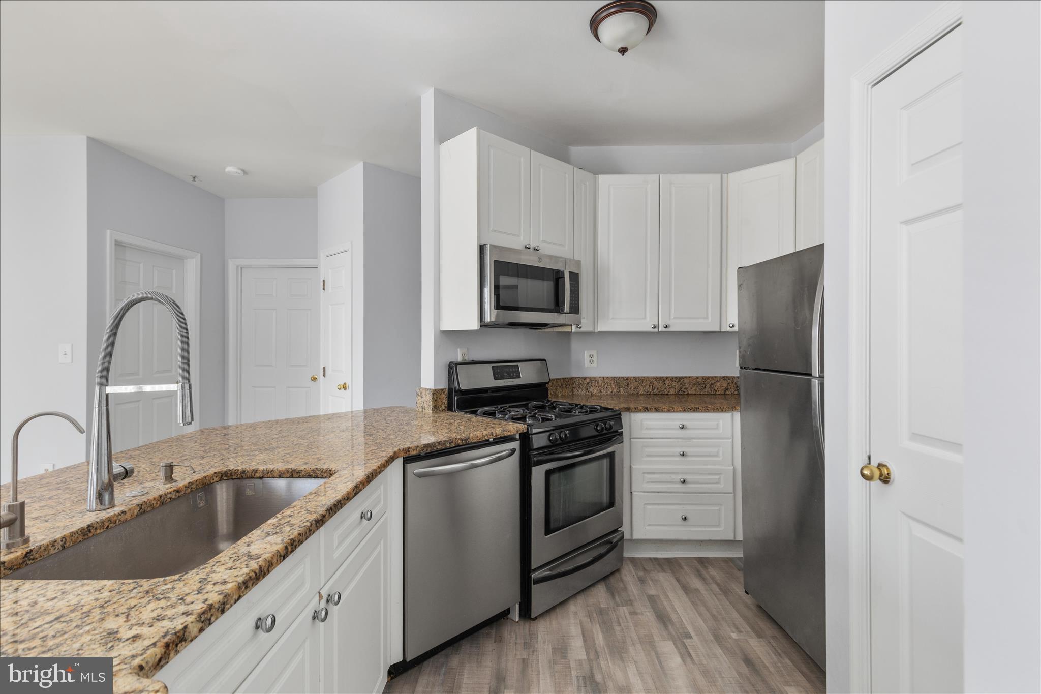 CHRISTOPHER AT CEDAR LAKES - Residential