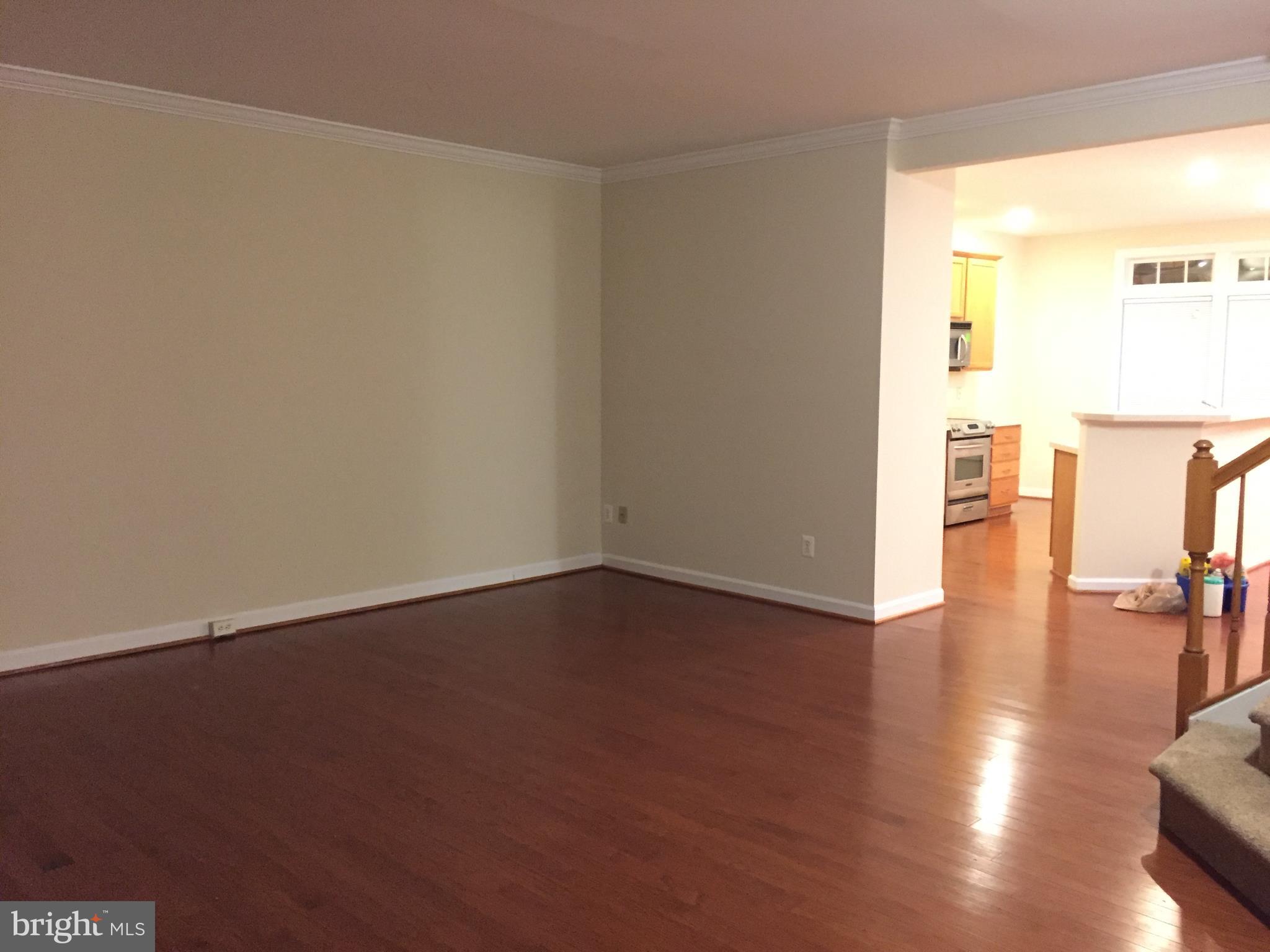 VIRGINIA OAKS - Residential Lease