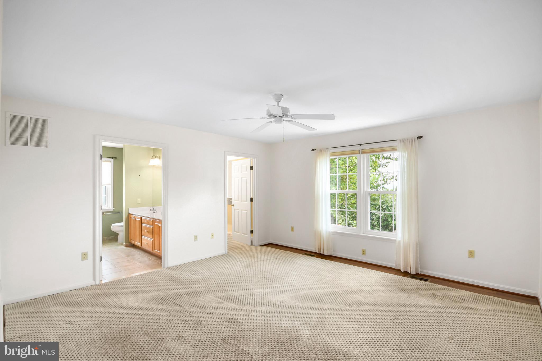 FOXFIELD AT MIDDLETOWN - Residential Lease