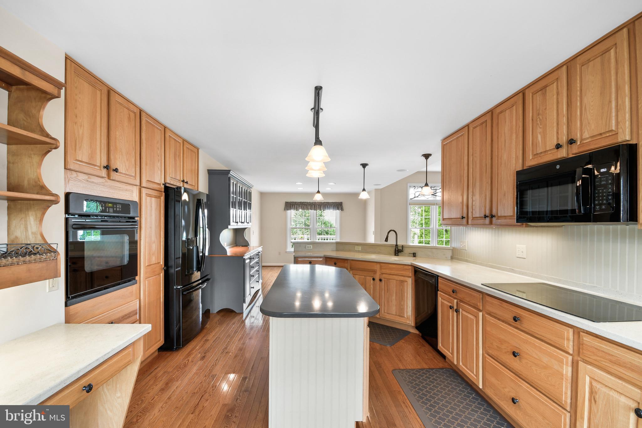 FOXFIELD AT MIDDLETOWN - Residential Lease